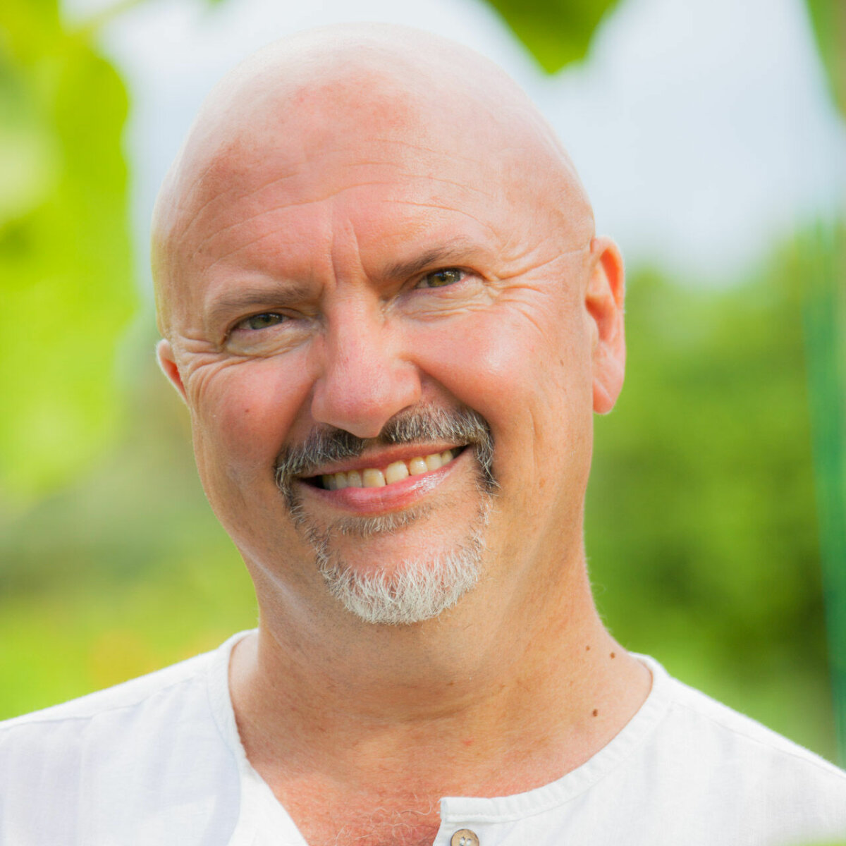 Robert Oliver | TEDxAuckland